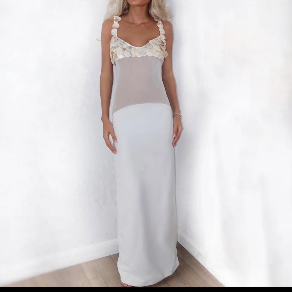 Mother of Pearl Made by Mel Custom Seashell Dress